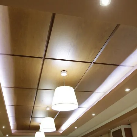 Hotel Star 2*