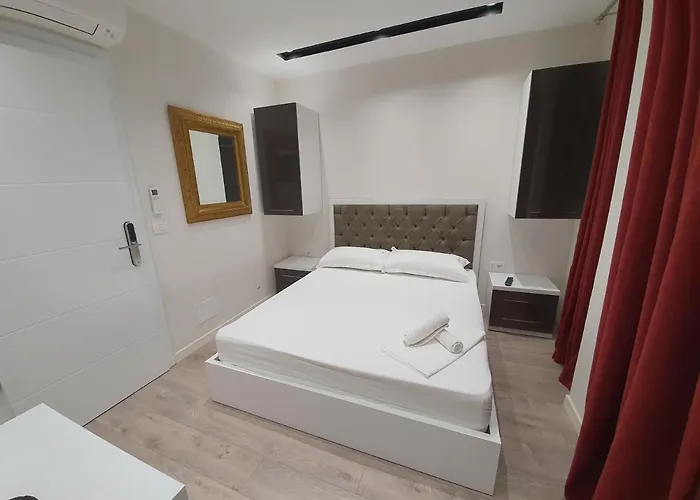 Star Hotel
