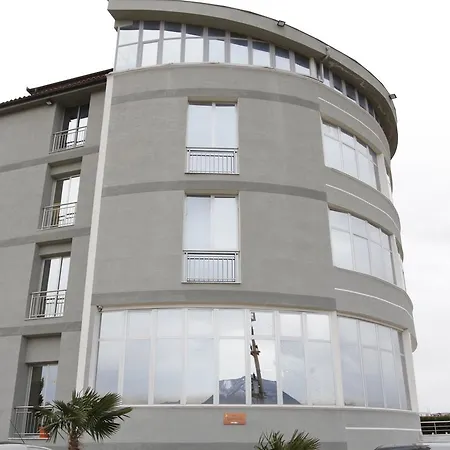 Hotell Star 2*